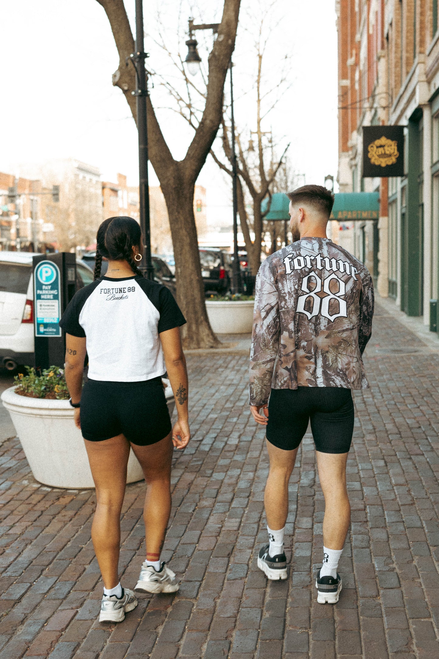FORTUNE 88 x BUCKETS — RUN CLUB RAGLAN