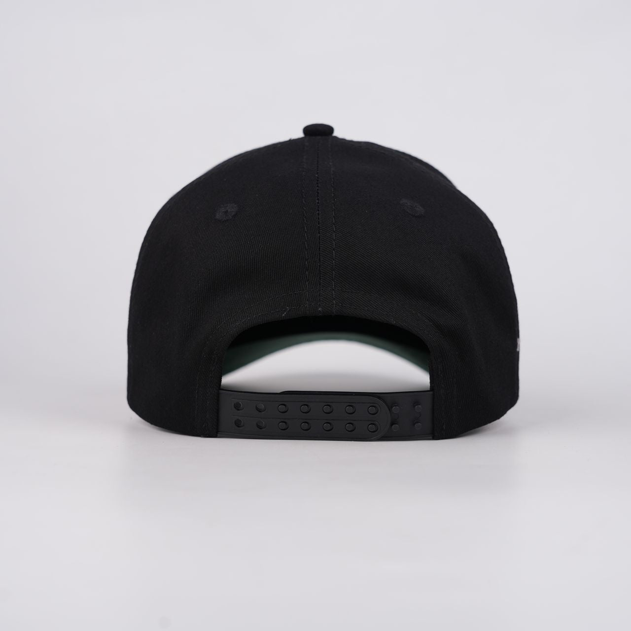 Buckets Hat - Black/Green