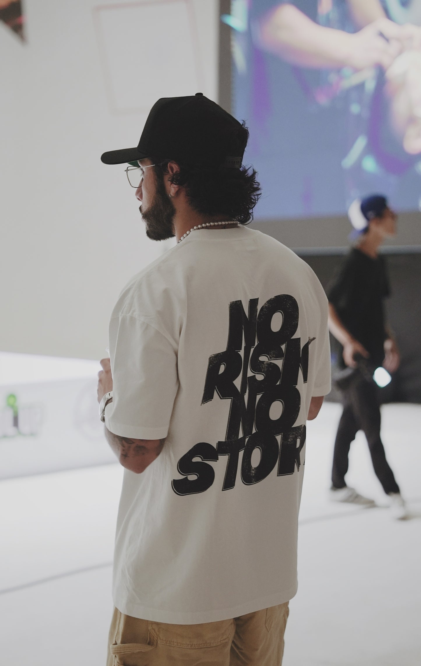 “No Risk No Story“ tee