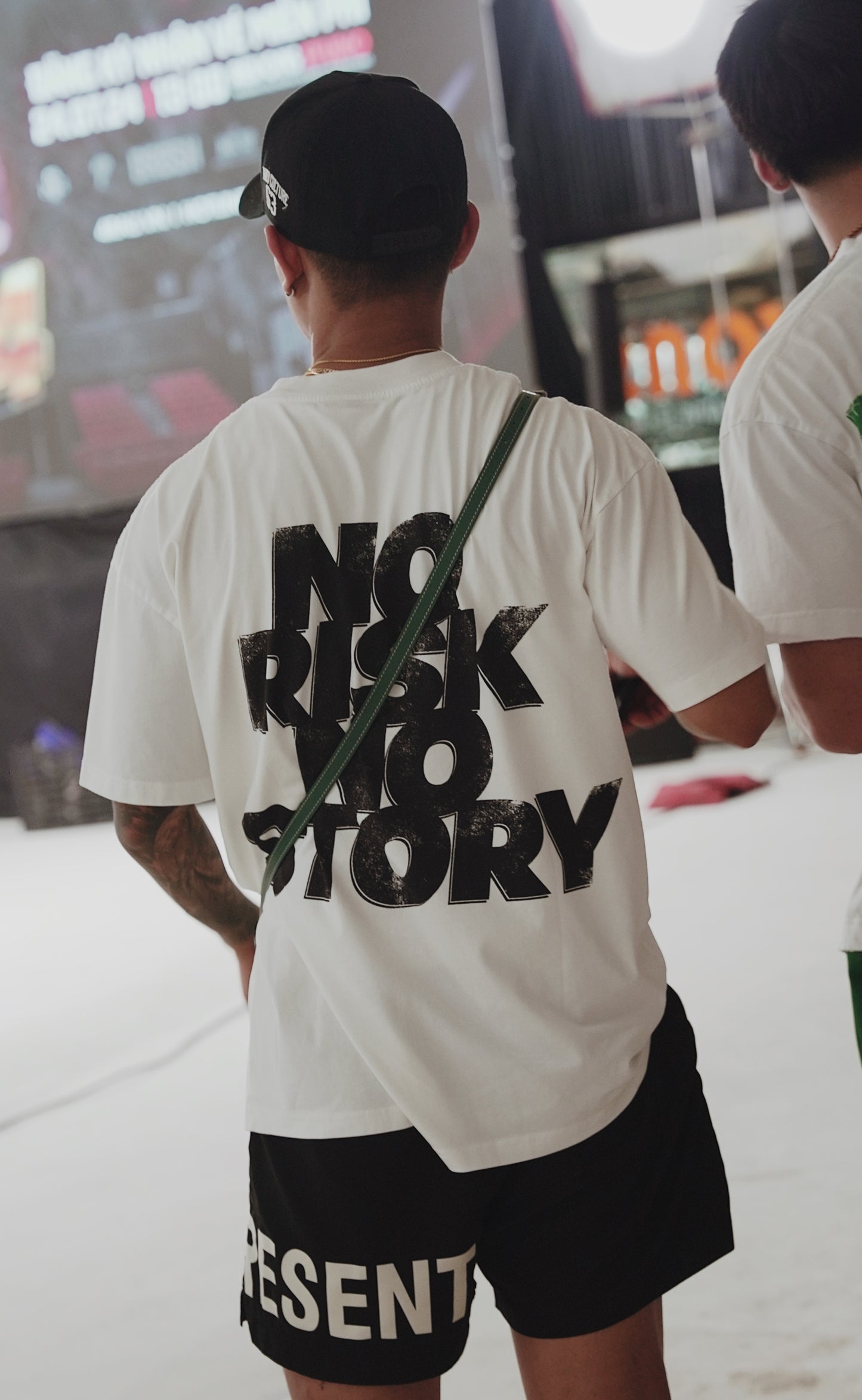 “No Risk No Story“ tee